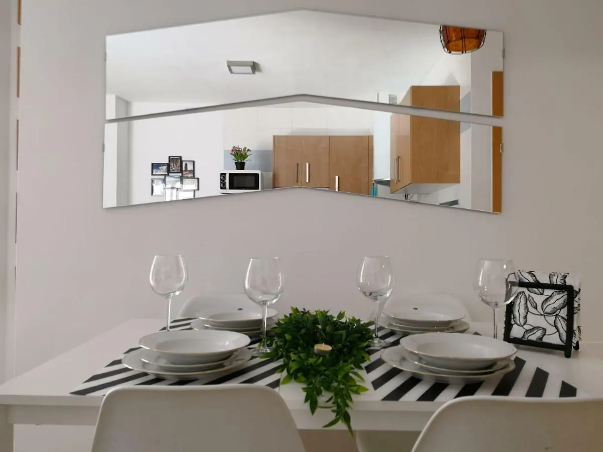 Apartment Apartamento La Victoria Malaga