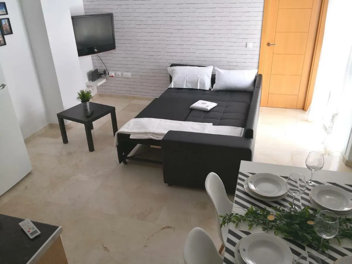 Apartamento La Victoria Apartment Malaga